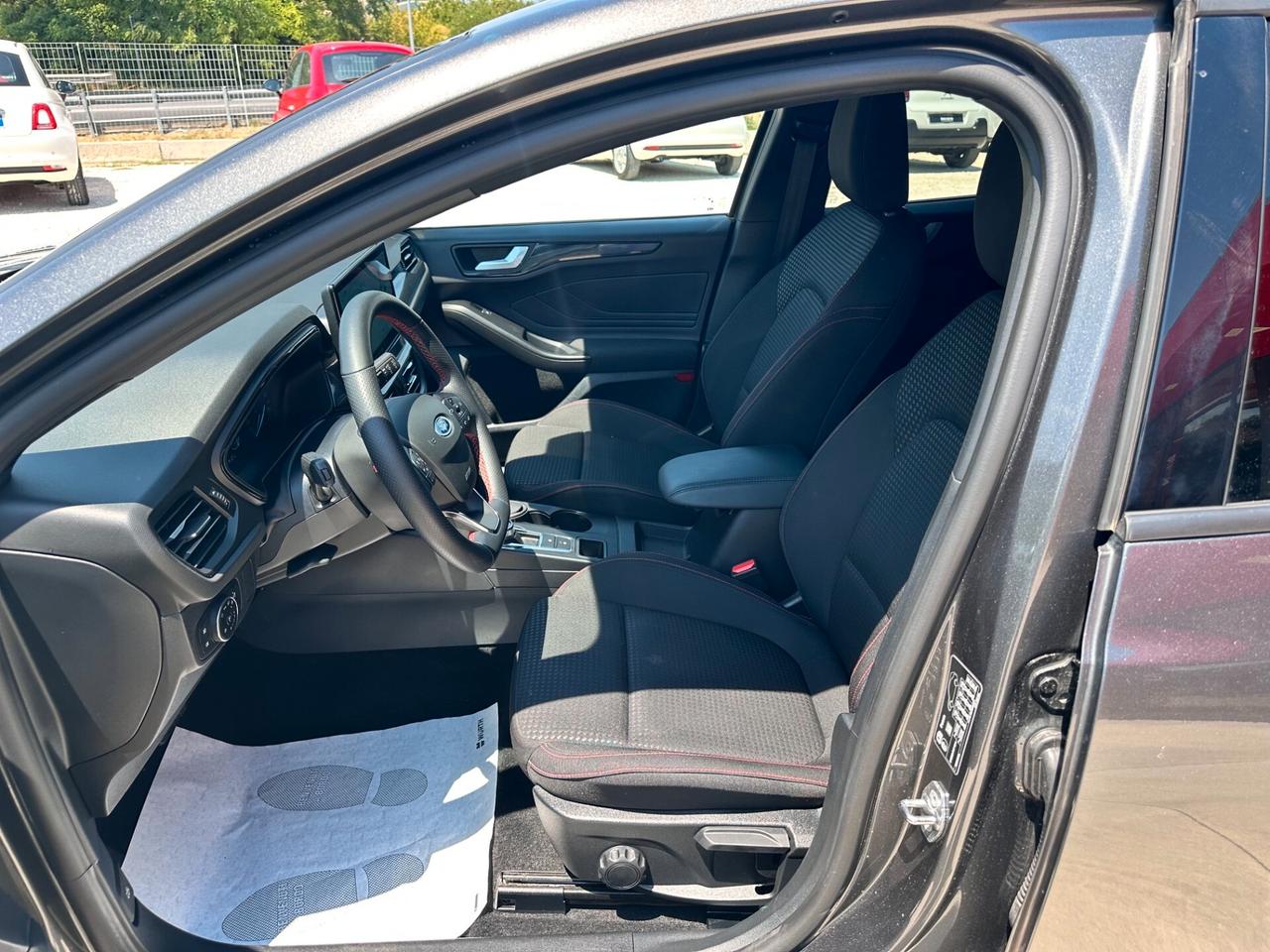 Ford Focus 1.5 EcoBlue 115 CV automatico 5p. ST-Line