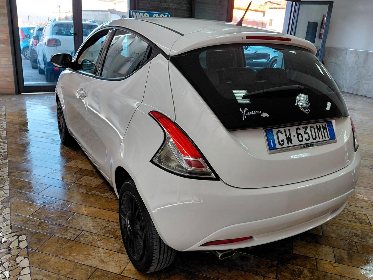Lancia Ypsilon 1.2 69 CV 5 porte GPL Ecochic