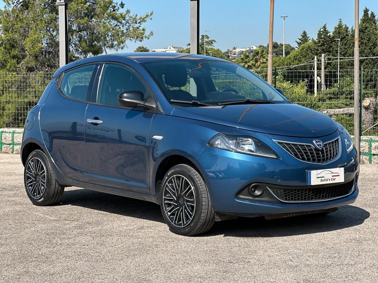 Lancia Ypsilon 1.0 FireFly 5 porte S&S Hybrid
