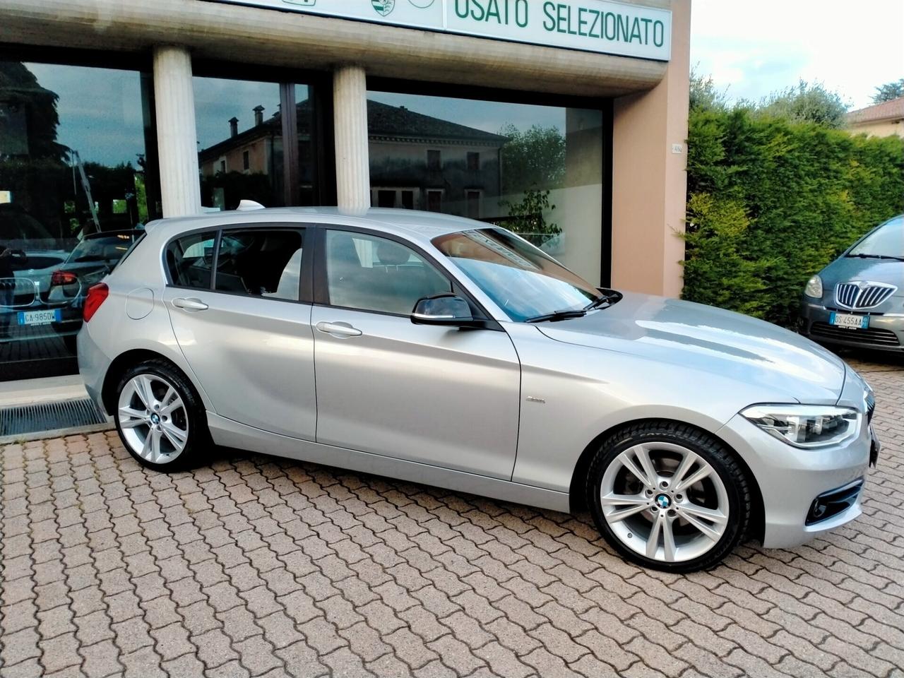 BMW 120 D SPORT M.Y.18 STEPTRONIC CAMBIO SPORT / PADDLESS