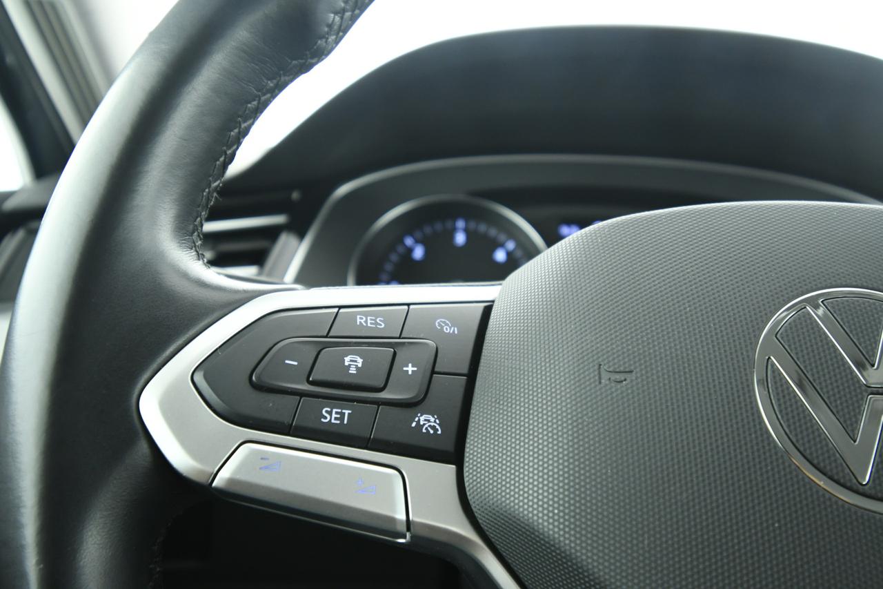 VOLKSWAGEN Passat Variant 2.0 tdi Business 150cv dsg ACC+APP CONNECT
