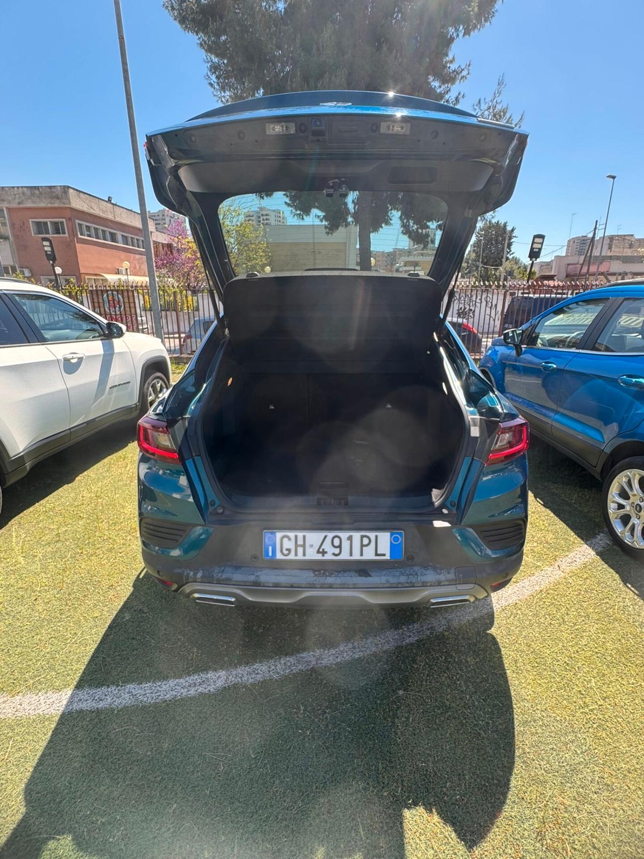 Renault Arkana Hybrid E-Tech 145 CV R.S. Line