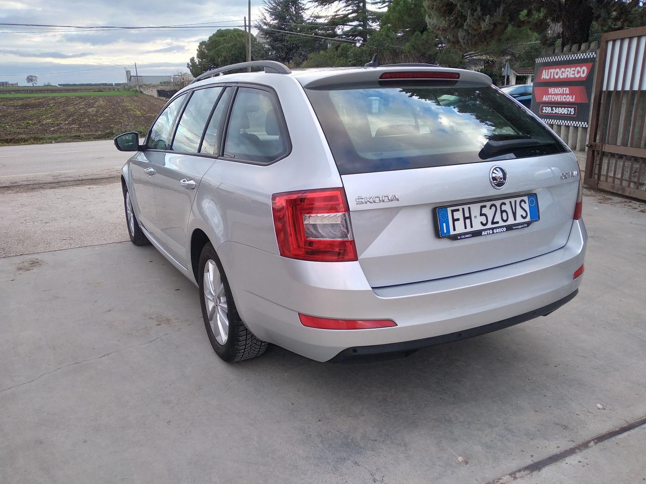 Skoda Octavia 1.6 TDI CR 110 CV Wagon Executive