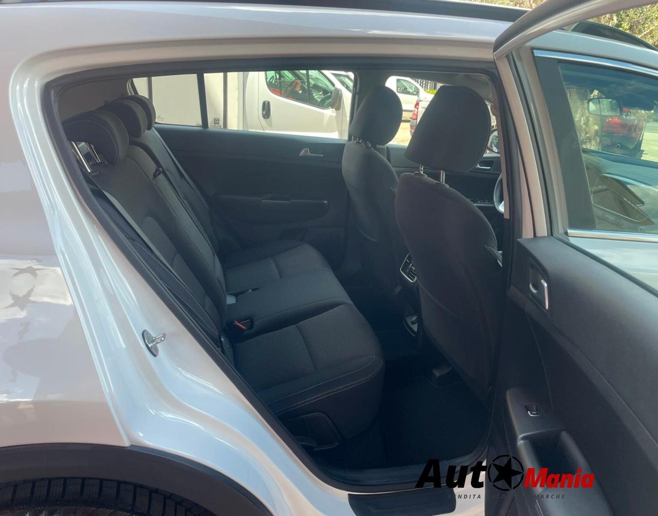 Kia Sportage 1.6 CRDI 136 CV 2WD Mild Hybrid Black Edition