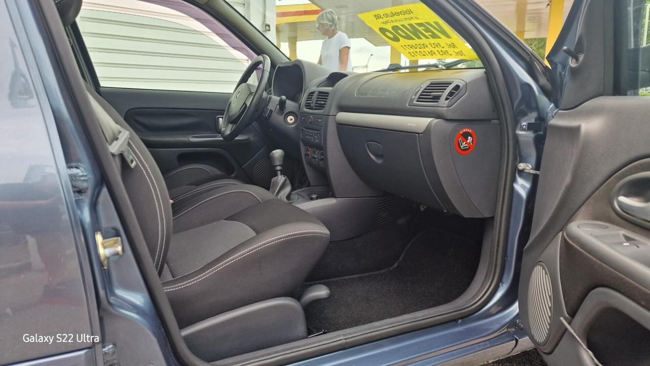 Renault Clio Storia 1.2 5 porte Dynamique