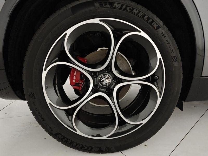 Alfa Romeo Stelvio 2.2 Turbodiesel 210 CV AT8 Q4 Veloce
