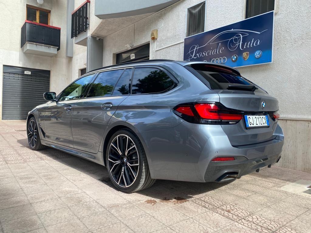 BMW Serie 5 520d aut. Touring Msport