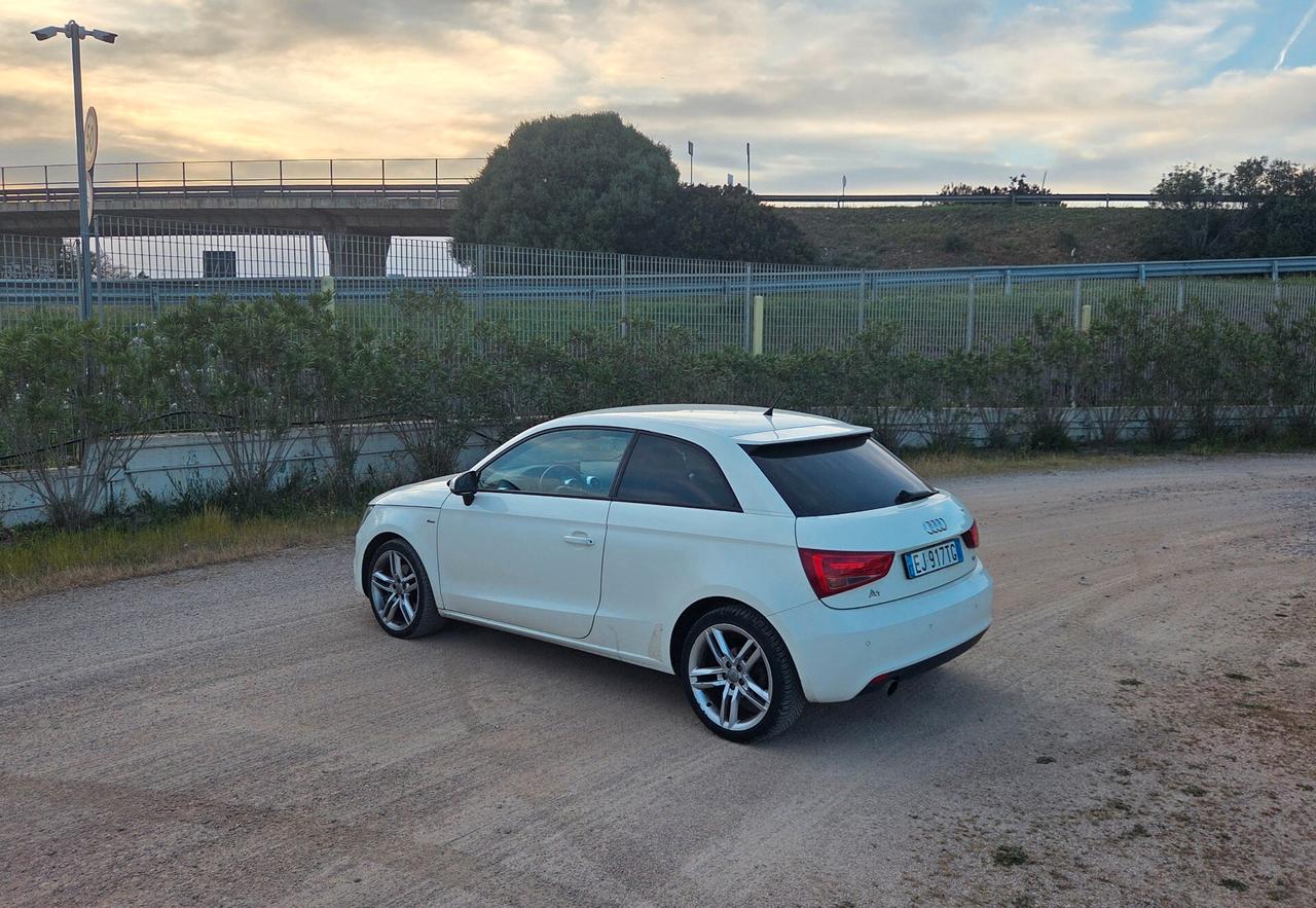 Audi A1 1.6 TDI 105 CV S Line Ambition