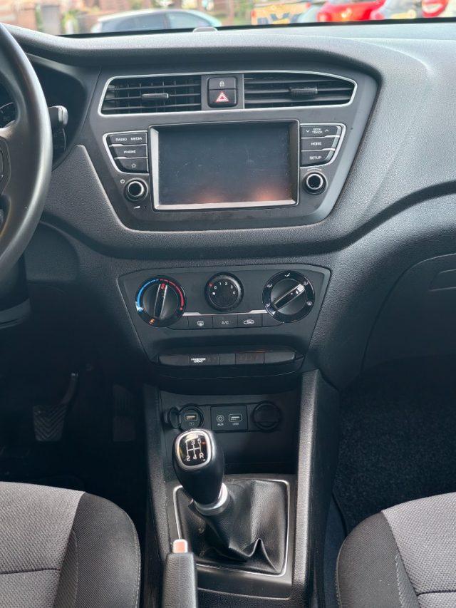 HYUNDAI i20 1.2 5 porte Econext Connectline