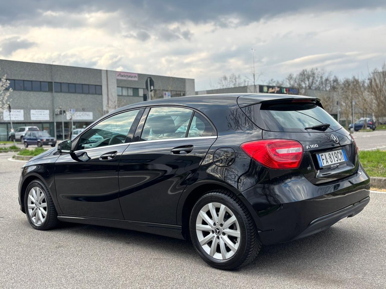 Mercedes-benz A 180 d Automatic Advanced