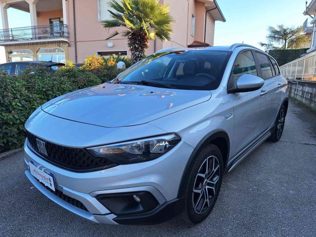 FIAT Tipo 1.6 Mjt S&S SW Cross