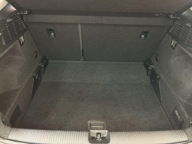 Audi Q2 1.6 TDI BUSINESS