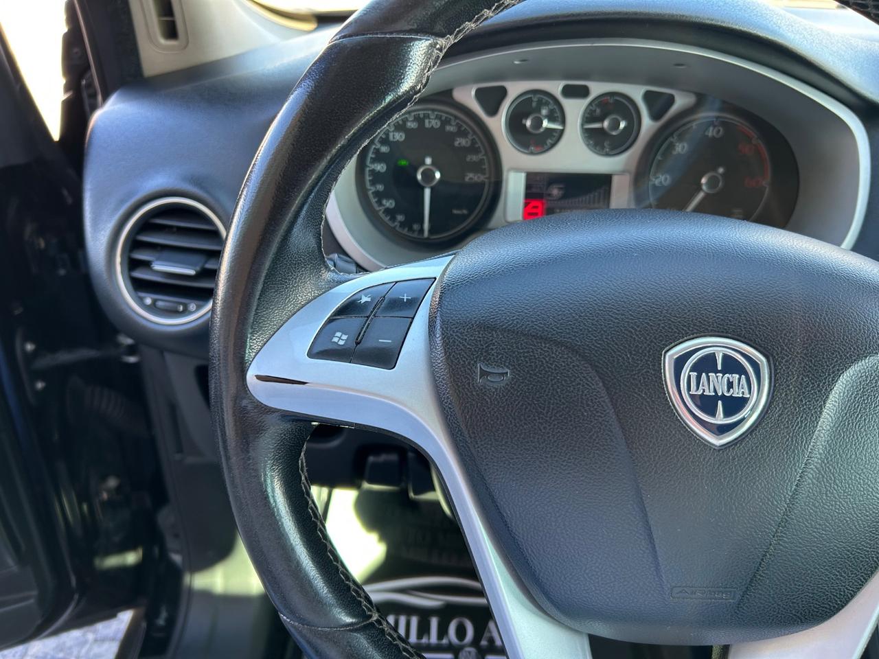 Lancia Delta 1.6 MJT 120cv DPF Oro