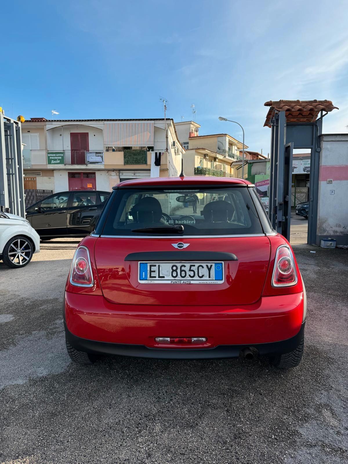 Mini 1.6 16V One (55kW)