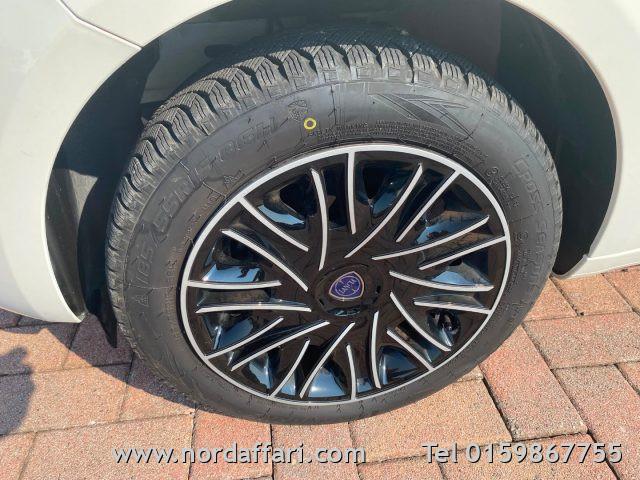 LANCIA Ypsilon 1.0 FireFly 5 porte S&S Hybrid Oro 5 POSTI