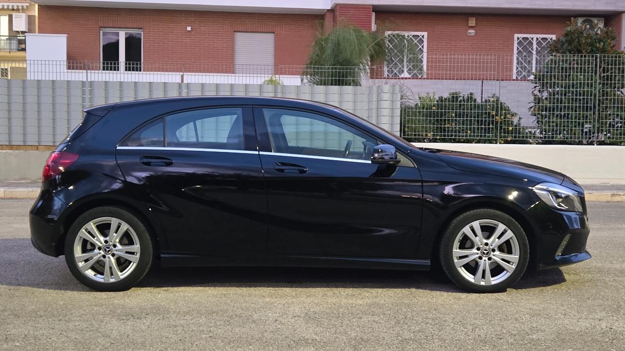 Mercedes-benz A 180 d Premium