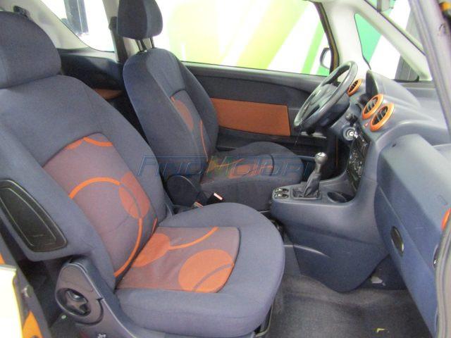 PEUGEOT 1007 1.4 Happy 73 CV NEOPATENTATI