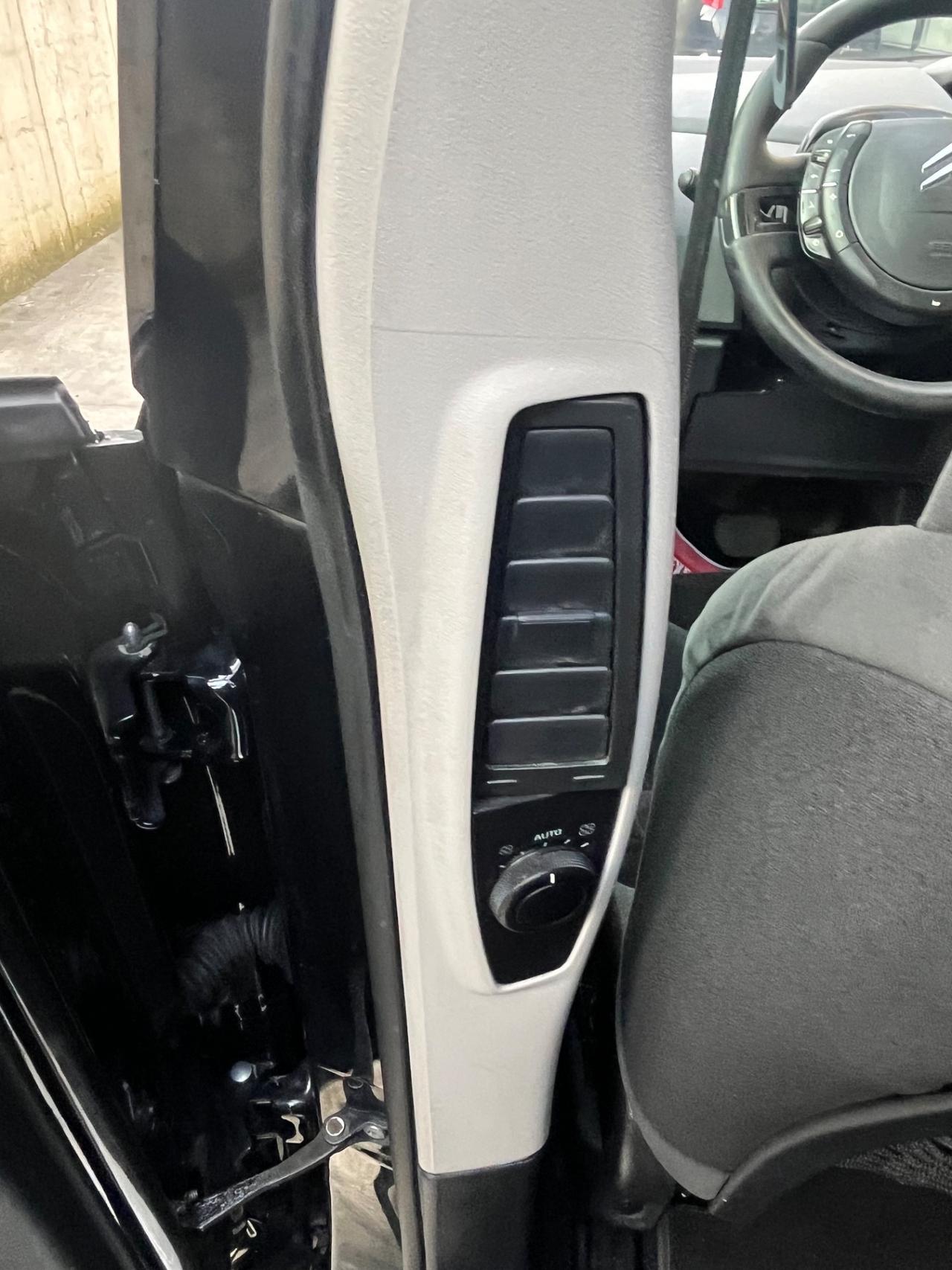 Citroen C4 Grand Picasso 2.0 HDi 138 FAP CMP6 Elegance