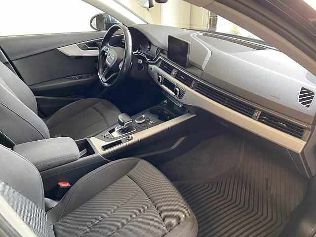 Audi A4 Avant 2.0 TDI 150 CV S tronic Business
