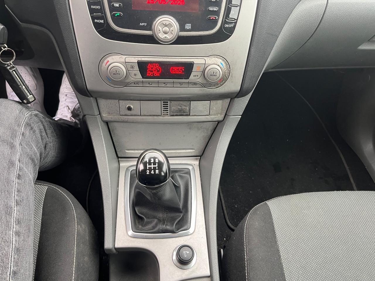 Ford Focus 1.6 TDCi (110CV) 5p. Tit. DPF 172.000 KM