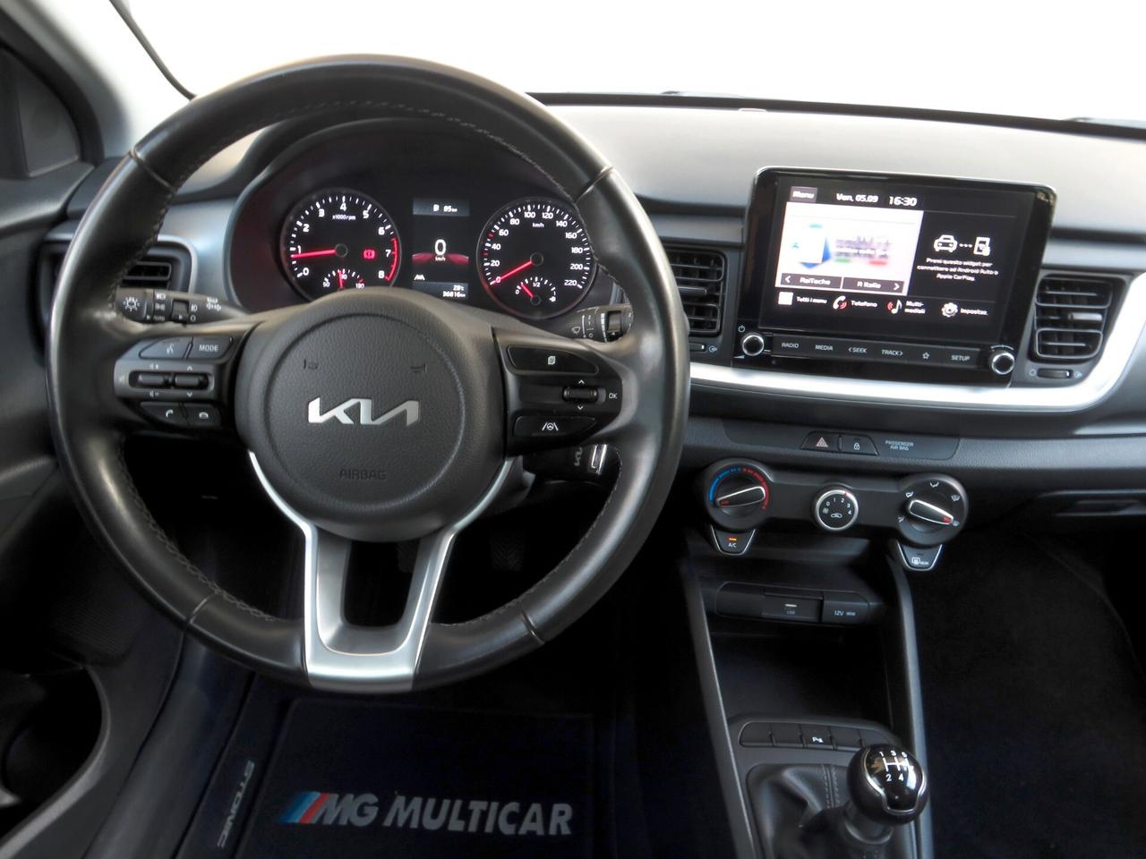 Kia Stonic 1.2 Urban 84cv. full led/adas/retroc/android-apple