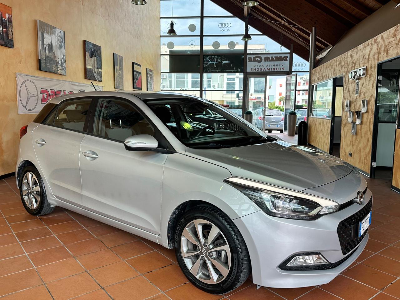 Hyundai i20 1.2 84 CV 5 porte Style GPL