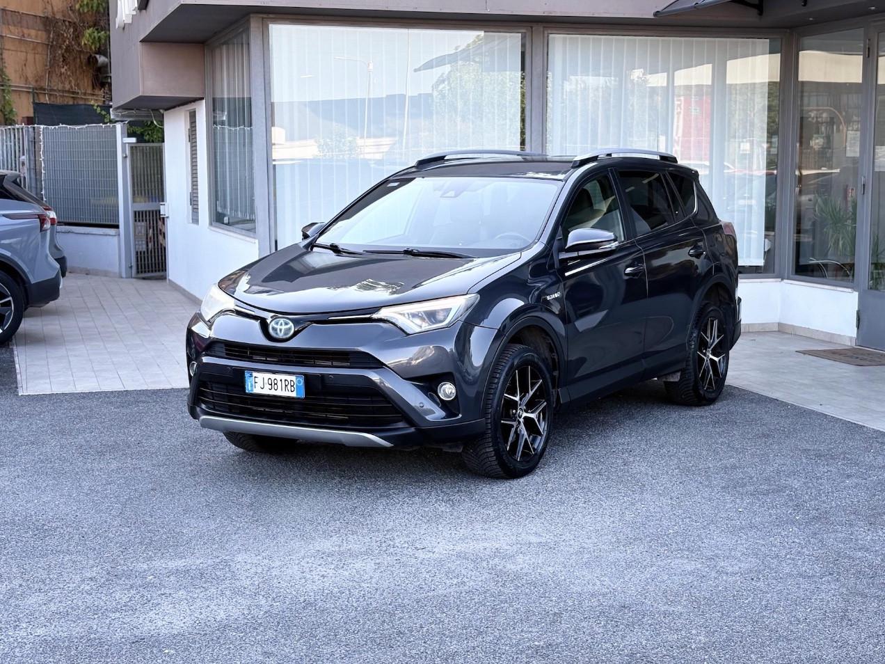 Toyota RAV4 5 Porte 2.5 Hybrid 155CV E6 - 2017