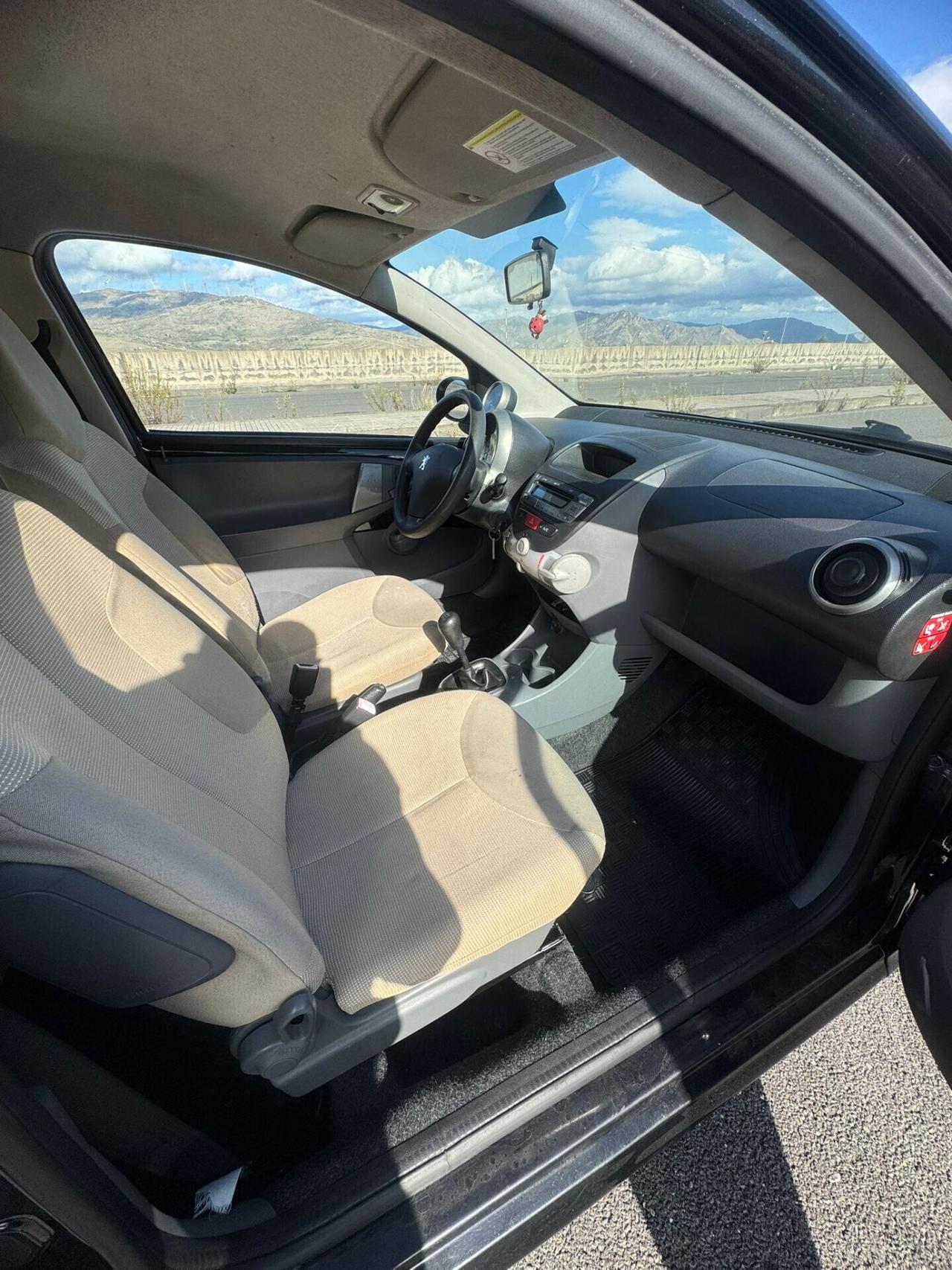 Peugeot 107 1.4 HDi 3p. Sweet Years