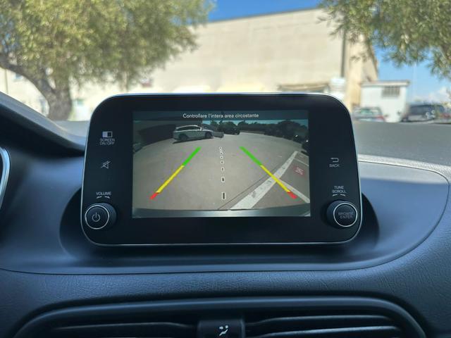 FIAT Tipo 1.3 Mjt S&S SW Lounge NAVI+RETROCAMERA+CARPLAY