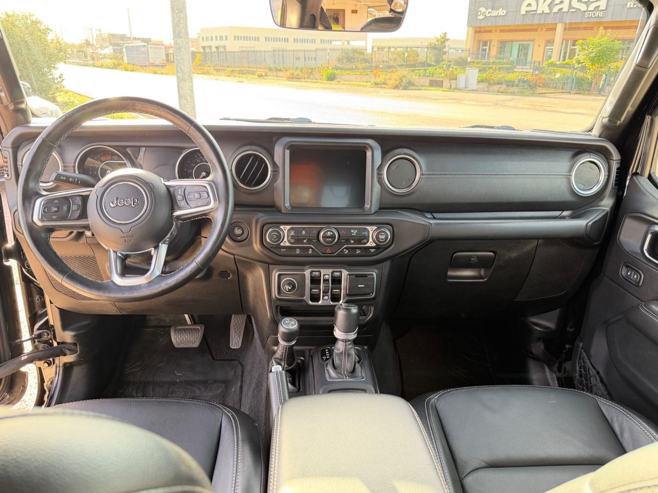 Jeep Wrangler Unlimited 2.2 Mjt II Sahara