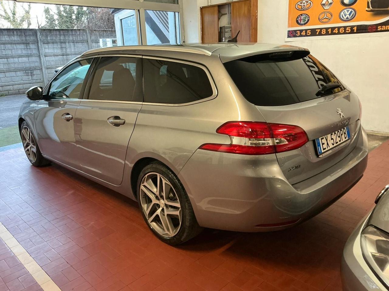 Peugeot 308 PureTech Turbo 130 S&S GT Line Euro6 *Navi*2015