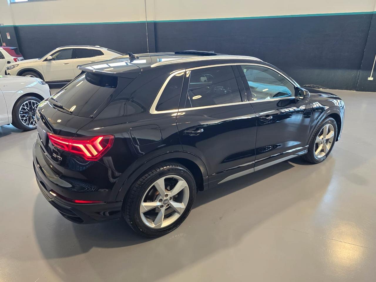Audi Q3 2.0 35 TDI 150 CV Stronic Sline TETTO/B&O