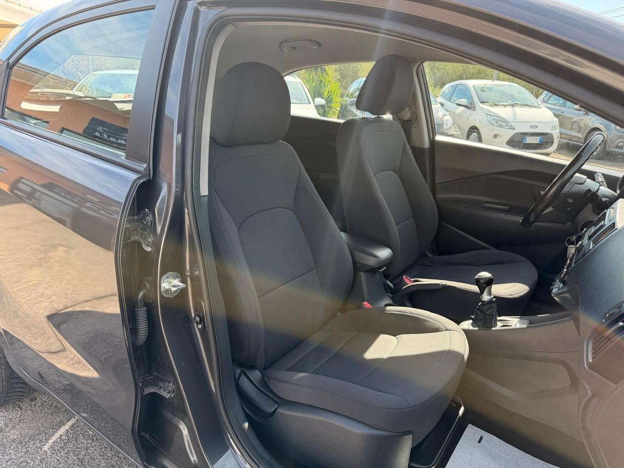 Kia Rio 1.2 CVVT (BENZ) 84CV ACTIVE UNIPRO 2015