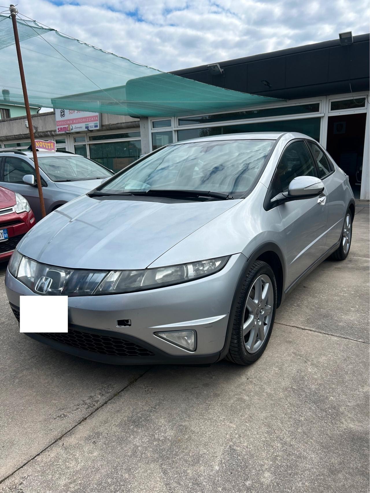 Honda Civic 1.8 BENZINA/GPL i-VTEC 5p. Exclusive LH i-P
