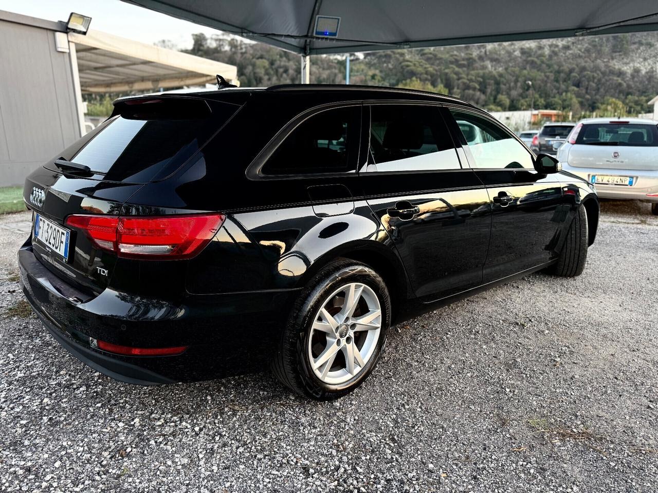 Audi A4 2.0 TDI 150 CV S tronic*CRONOLOGIA TAGLIANDI AUDI