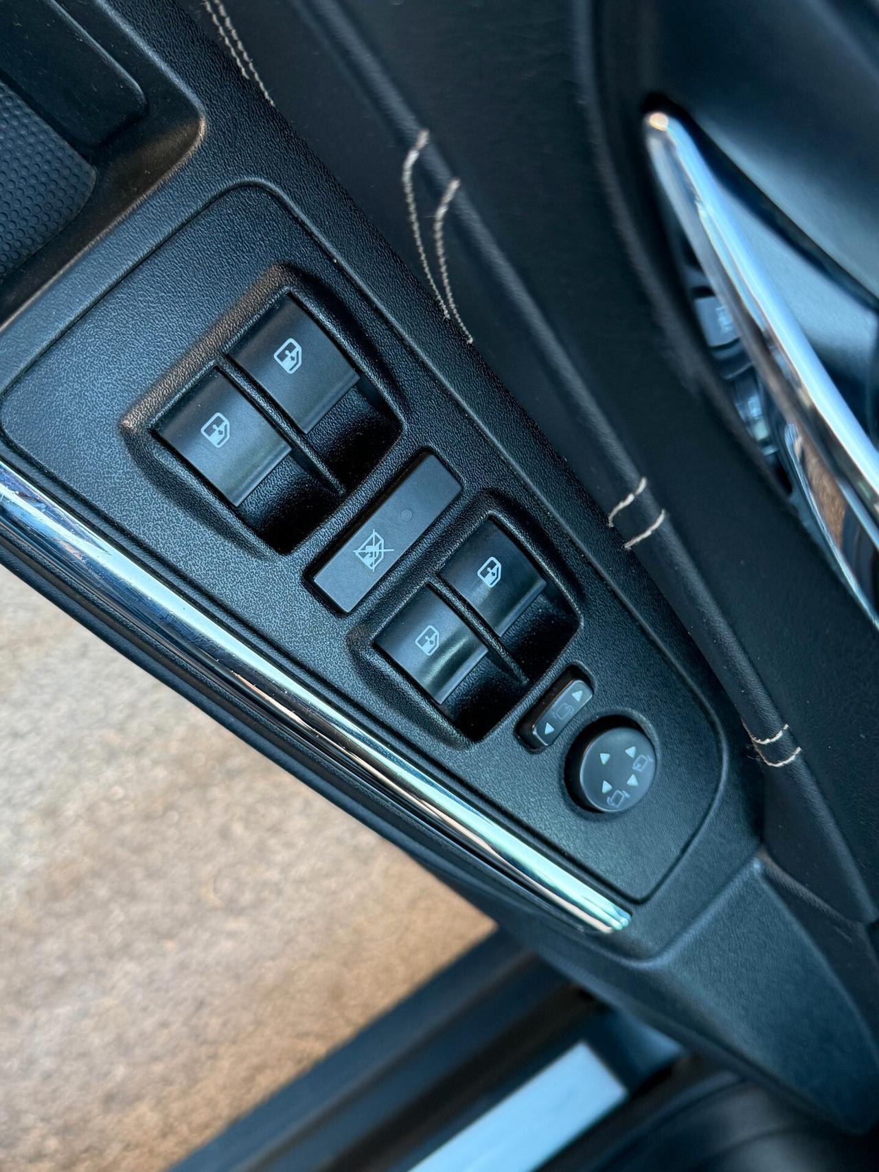 Lancia Delta 1.9 MJT Twinturbo Platino - 2010