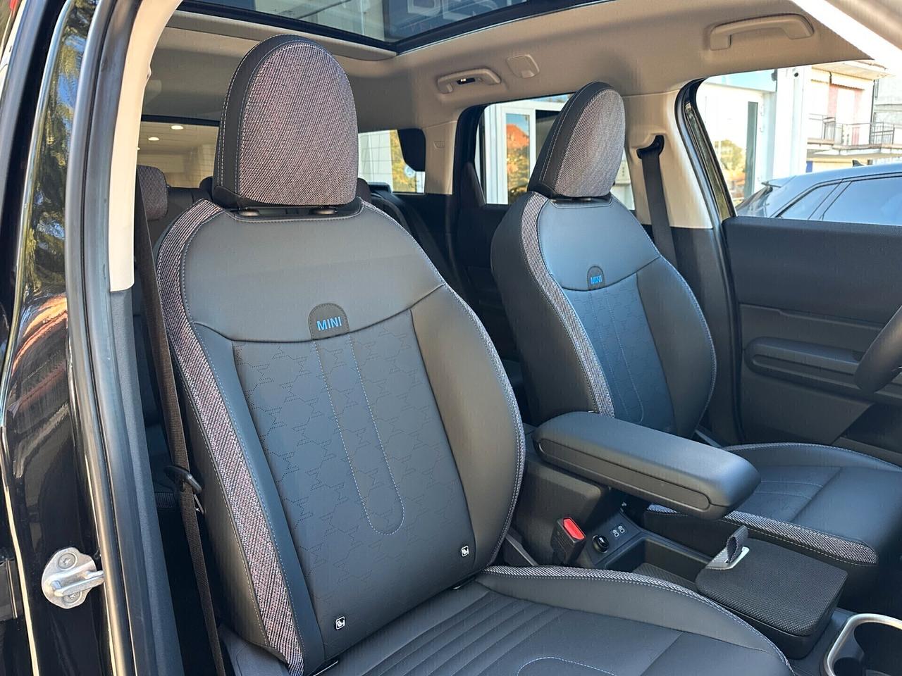 Mini Countryman C Autom. / PANORAMA / R18 / LED AMBIENT / PELLE / FARI MATRIX