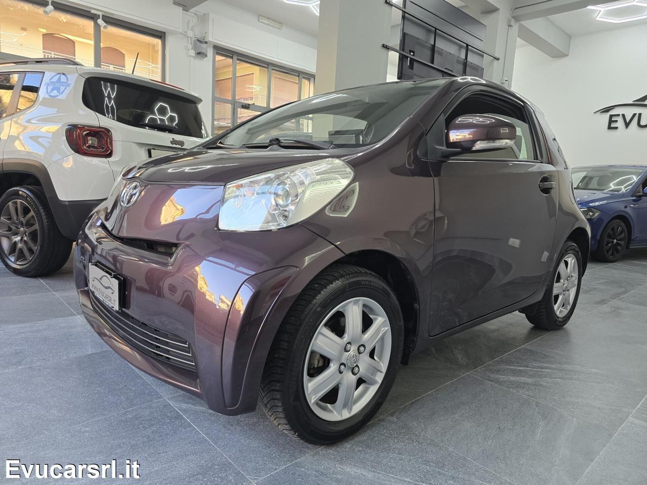Toyota iQ 1.0