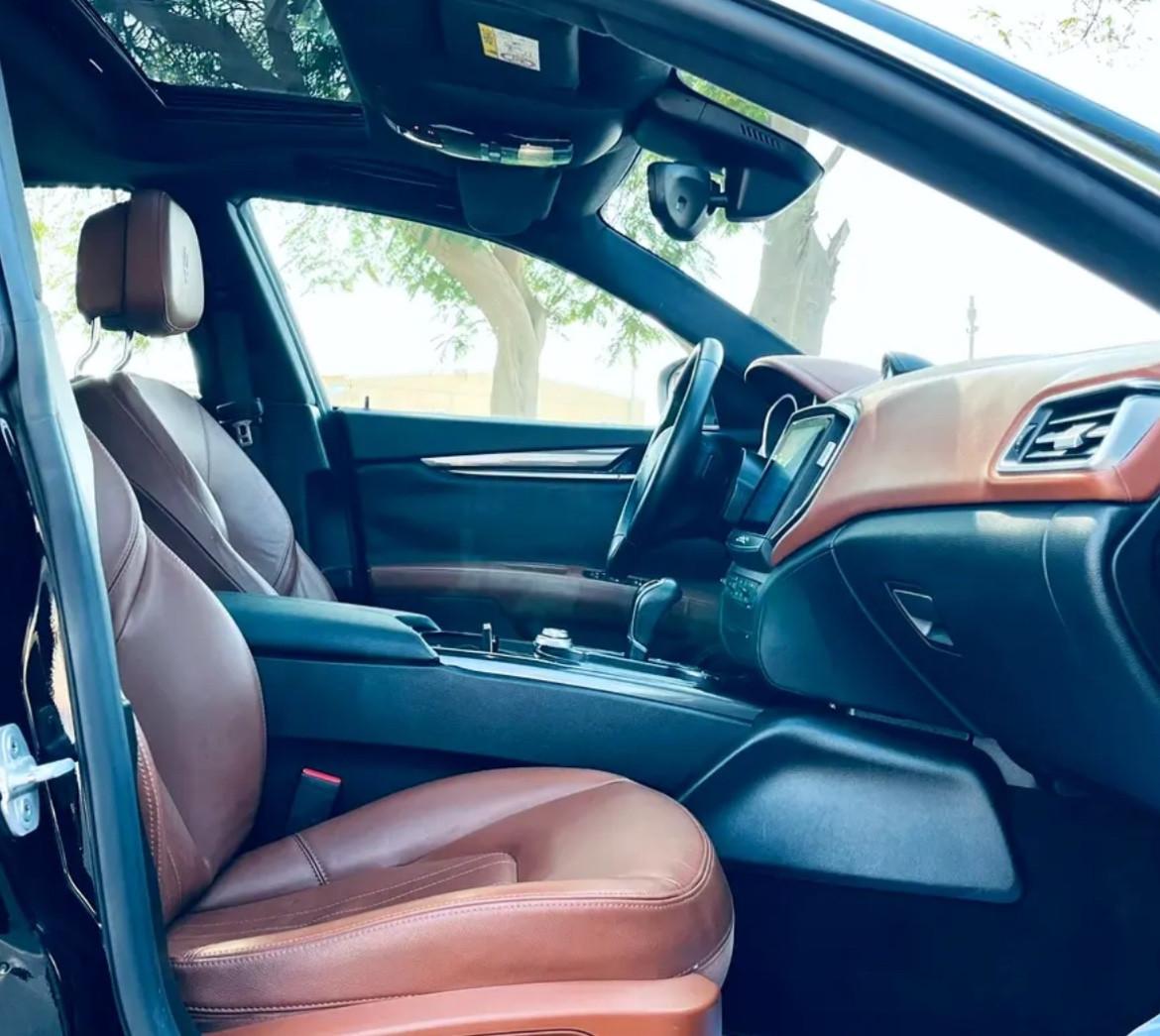 Maserati Ghibli V6 430 CV Q4