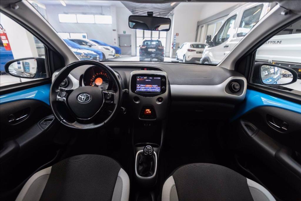 TOYOTA Aygo 5p 1.0 x-cool del 2017