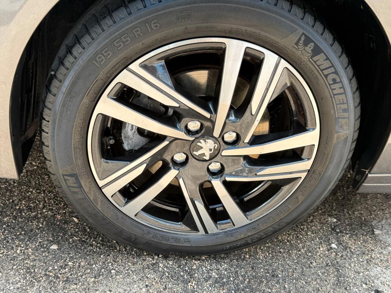 PEUGEOT 208 1.2 100CV BENZINA ALLURE NAVI PACK