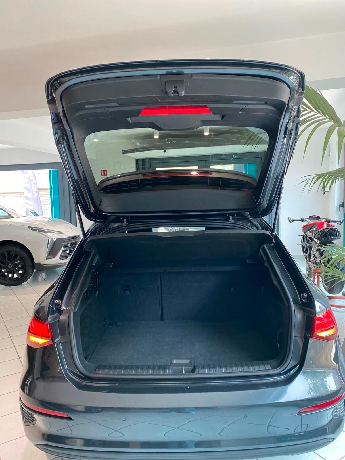 Audi A3 SPB 30 TDI S line edition