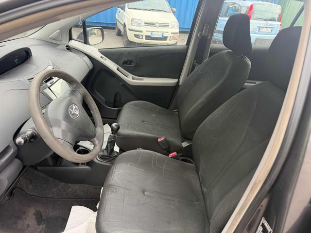 TOYOTA Yaris 1.4 D-4D DPF 5p Sol senza nessun lavoro da fare