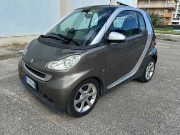 Smart ForTwo 1000 52 kW MHD 2010
