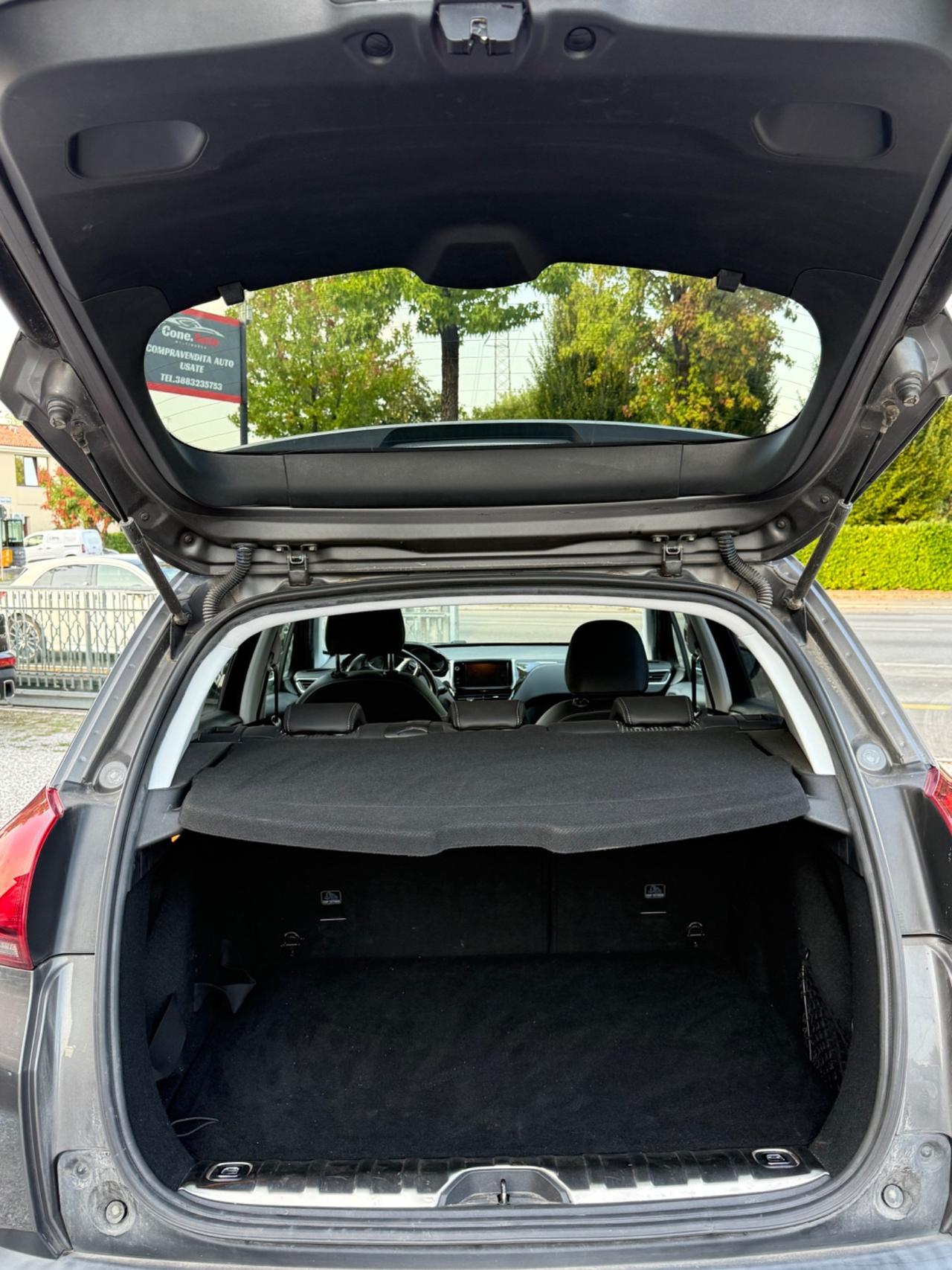 Peugeot 2008 BlueHDi 100 GT Line