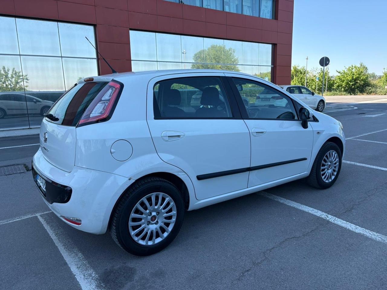 Fiat Punto Evo 1.2 5 porte S&S Dynamic 130.000 KM