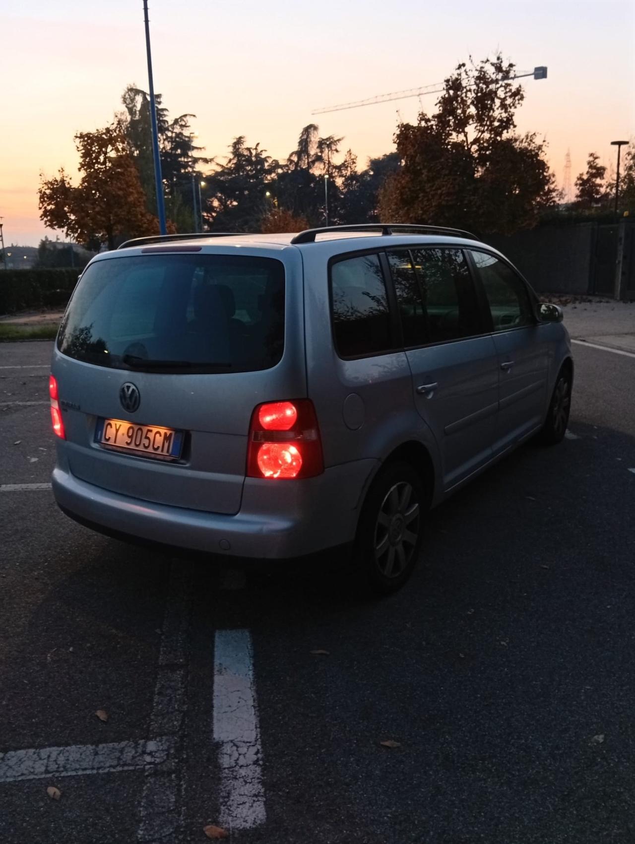 Volkswagen Touran 1.6 Trendline