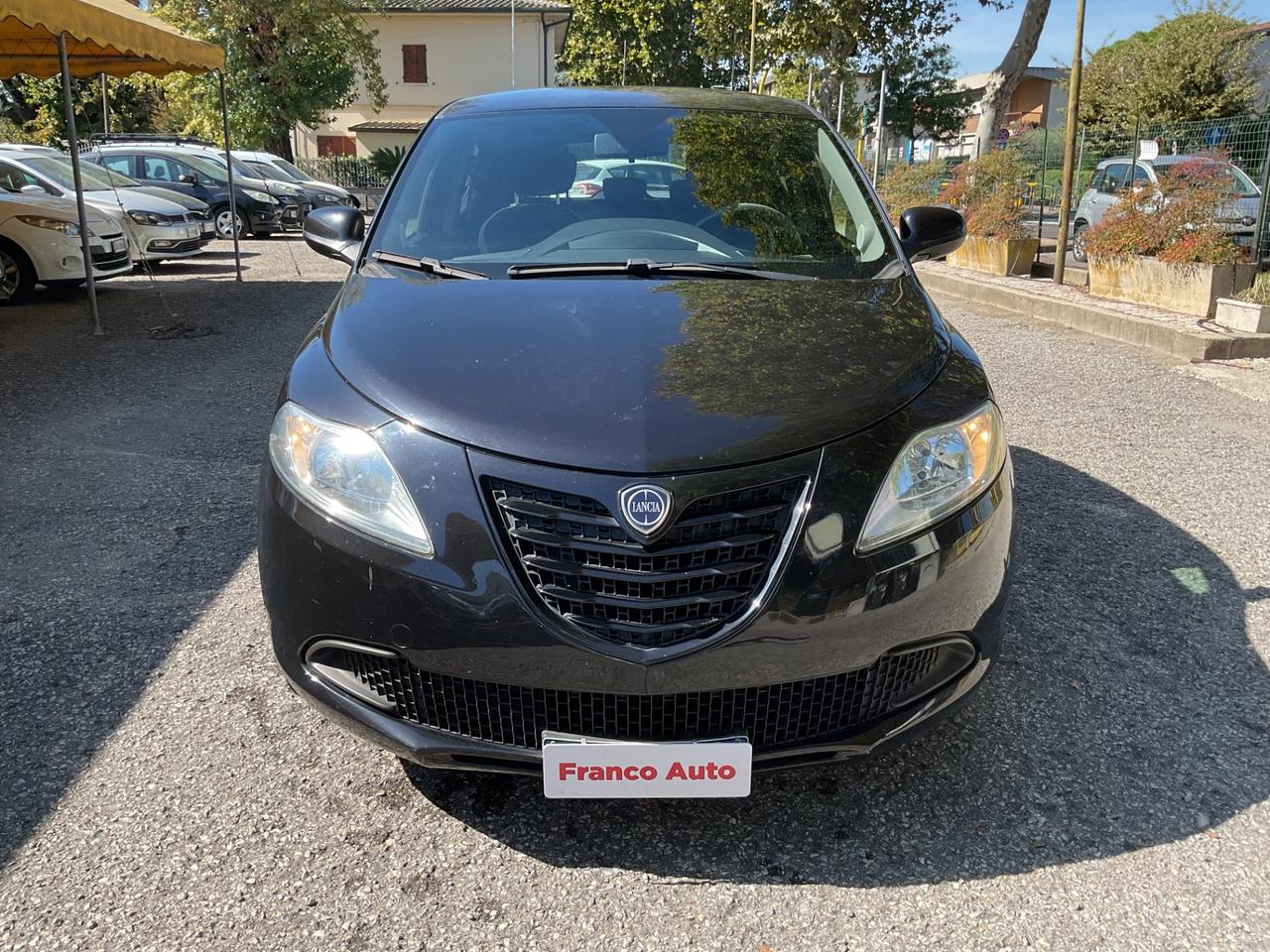 Lancia Ypsilon 1.2 5porte GPL Ecochic Gold OK NEOPATENTATI