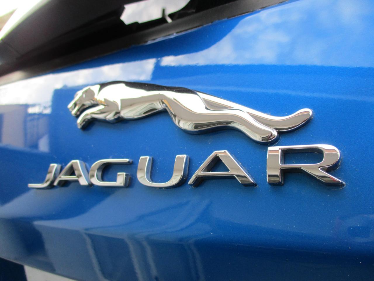 Jaguar F-Pace 2.0d R-Sport awd 180cv auto * MOTORE NUOVO*