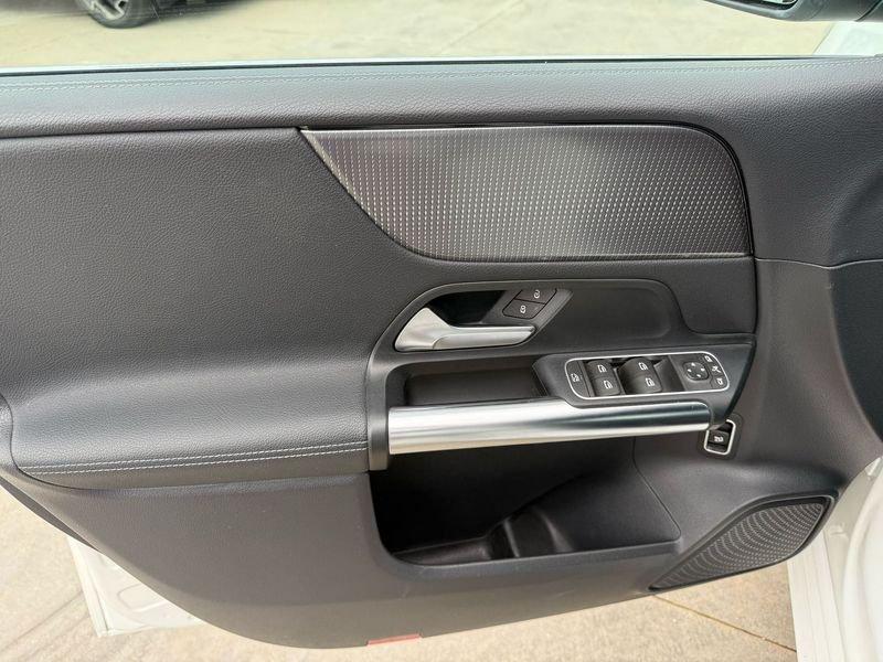 Mercedes-Benz Classe B B 200 d Automatic Sport